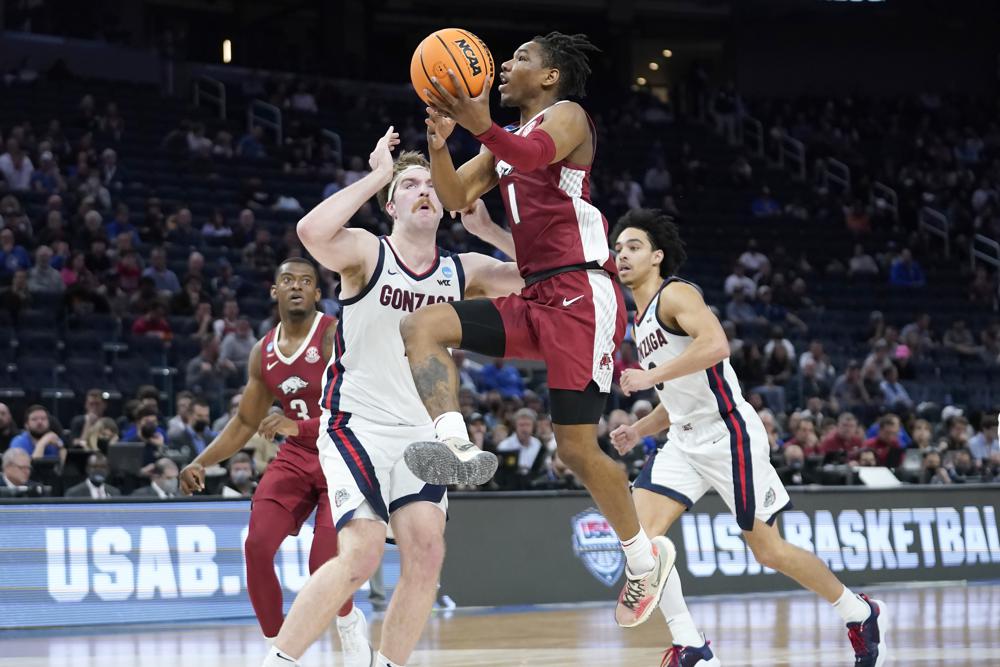 Notae, Arkansas muscle top overall seed Gonzaga out of NCAAs