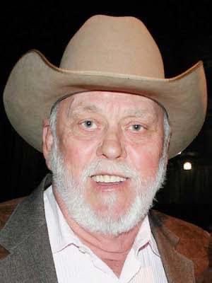 Arkansas radio legend Bob Robbins passes away