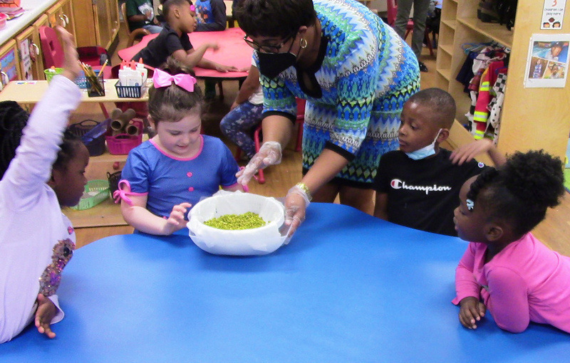 UAPB Project Teaches Pre-K Children to Grow Healthy Vegetables