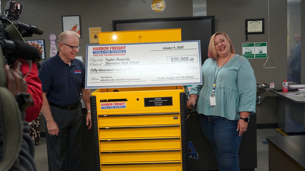 Sheridan high school teacher receives national education prize