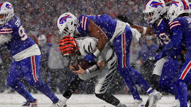 Damar Hamlin Attends Buffalo Bills Playoff Game In Person; Cincinnati  Bengals Win & Advance To AFC Championship – Deadline