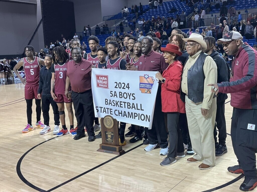 Pine Bluff defeats Benton 68-63 to repeat as Class 5A State Champions