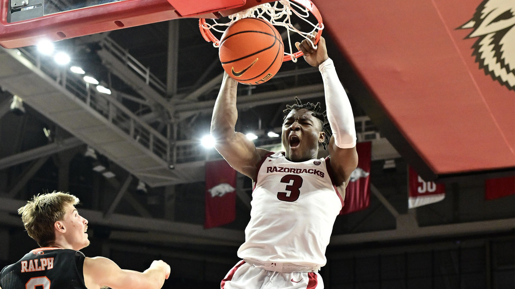 #20 Arkansas Pulls Away to Defeat Pacific, 91-72
