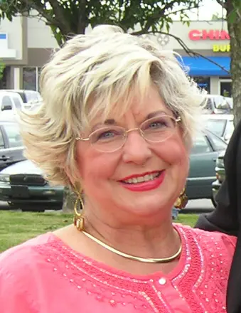 Patricia Hankins Petray, 80